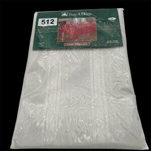 Trim a Home White Cloth Tablecloth Round 70” Satin Strip Polyester NEW